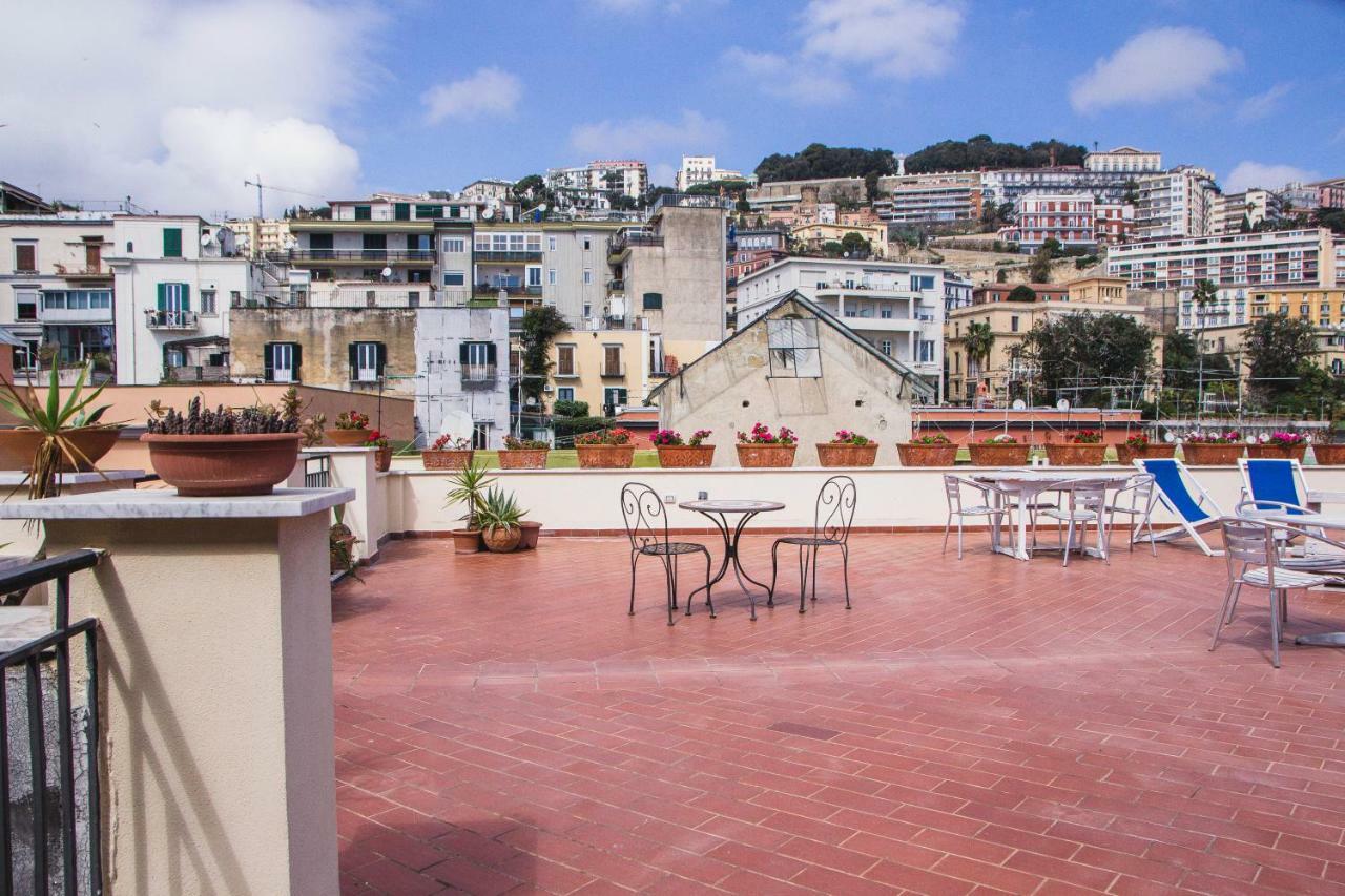 Le Terrazze A Mergellina Napoli Bagian luar foto