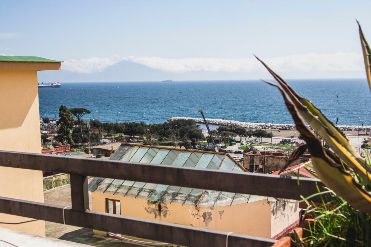Le Terrazze A Mergellina Napoli Bagian luar foto